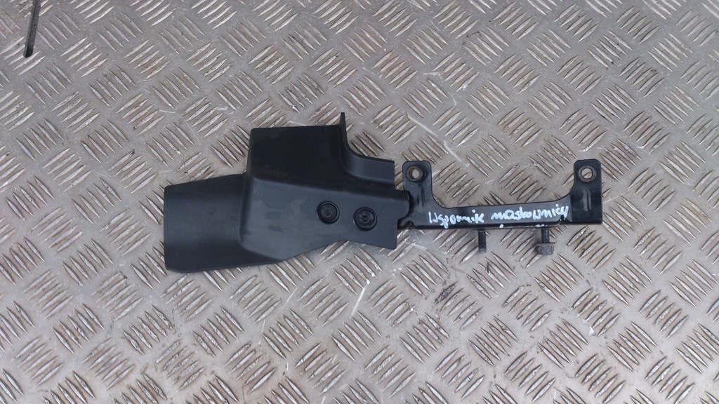 фото №4, Захист накладка лампи передньої scania r s