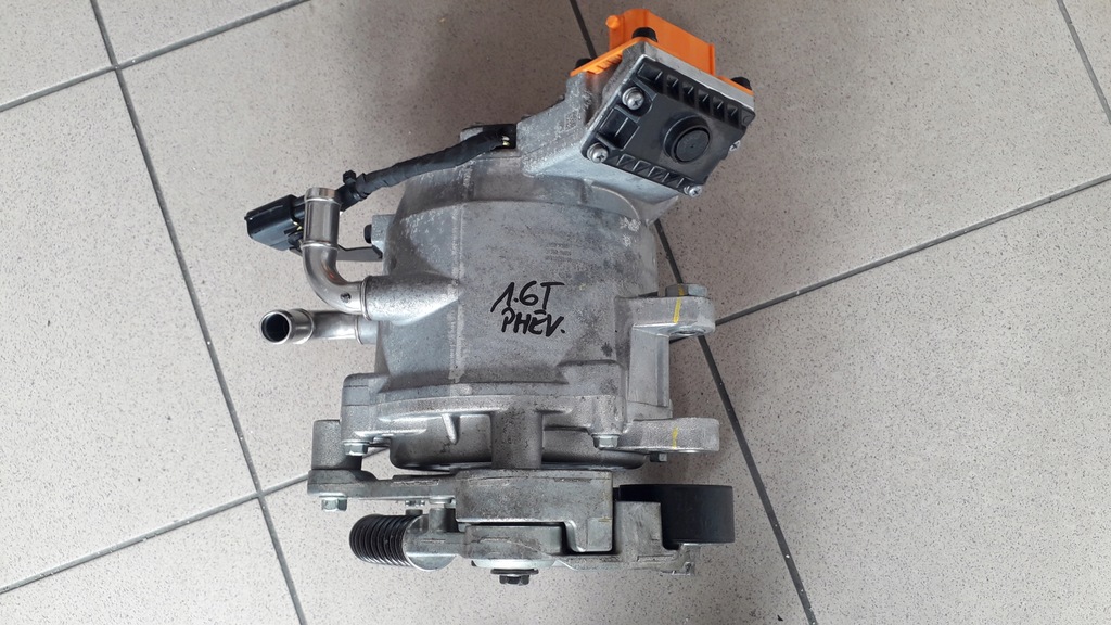 фото №1, Kia sorento hyundai santa fe iv 2020- генератор