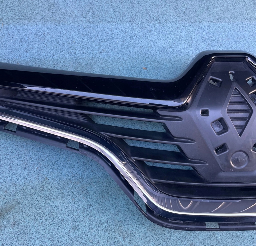 фото №4, Решётка радиатора решётка радиатора renault captur i przed liftem 623102335r