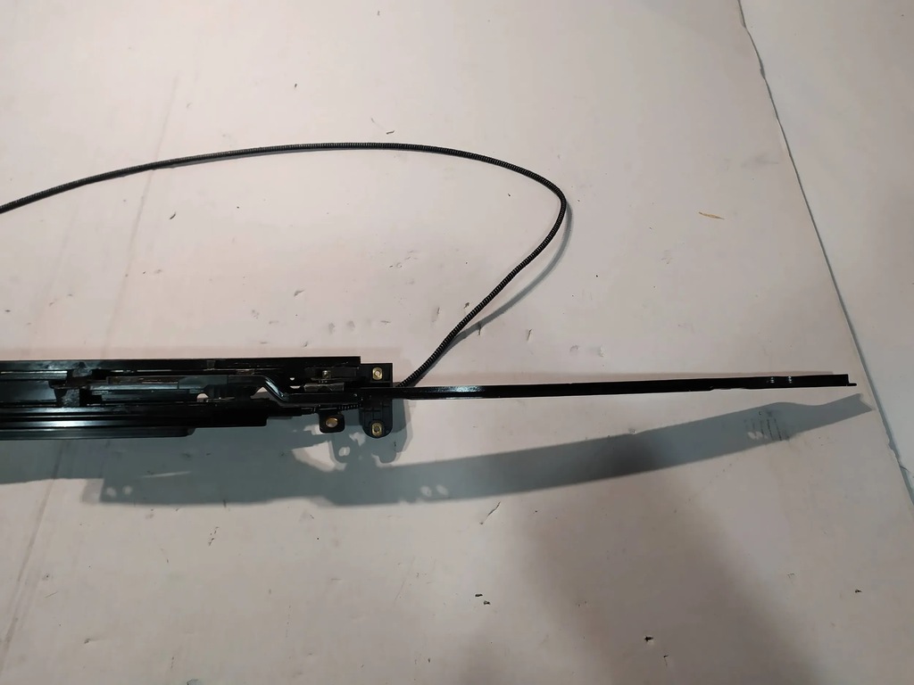 фото №7, Направляющая стеклянного крыша solar alfa romeo giulia