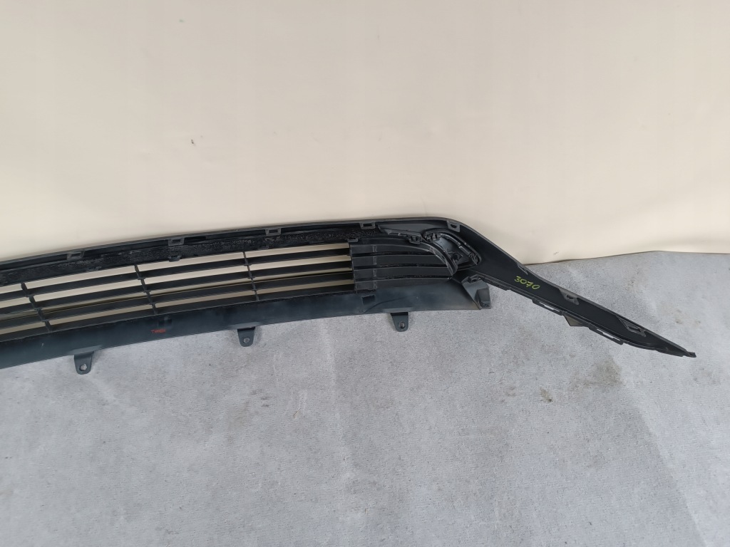 фото №10, Toyota bz4x bz 4x спойлер решётка нижняя хром w бампер перед передний