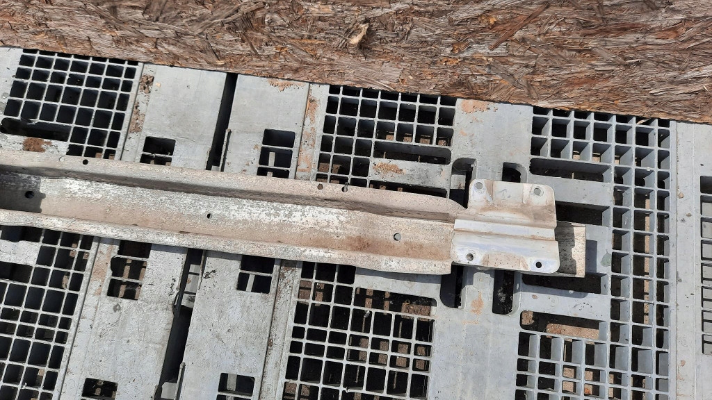 Балка бампера задняя opel vectra c 1.6b sedan 09186173 с Разборки