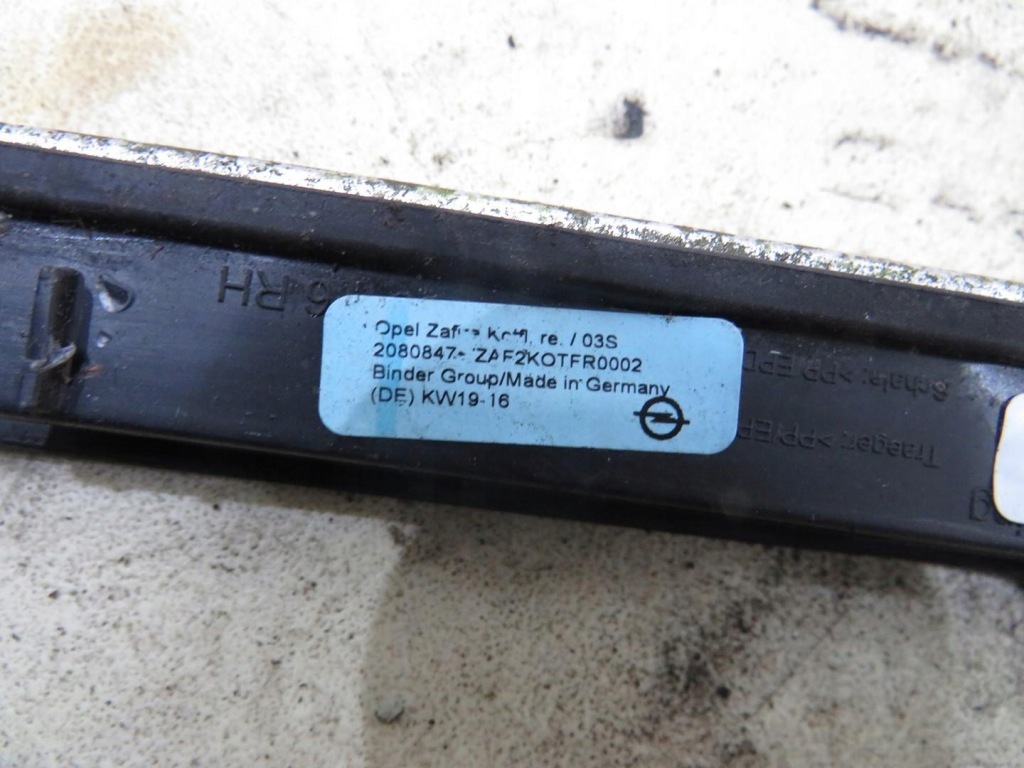 фото №8, Молдинг крыла правый перед хром zafira c 2080847