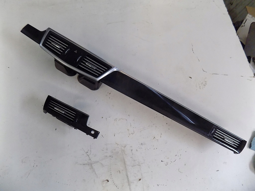 фото №1, Mercedes w212 dekor консолі ґрати обдув