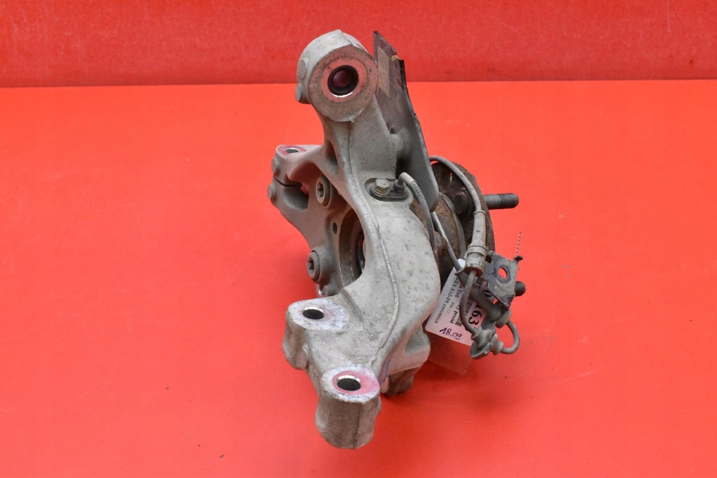 фото №8, Поворотний кулак ступиця ліва перед kia ev6 gt-line 77.4 kwh 325 km 21-