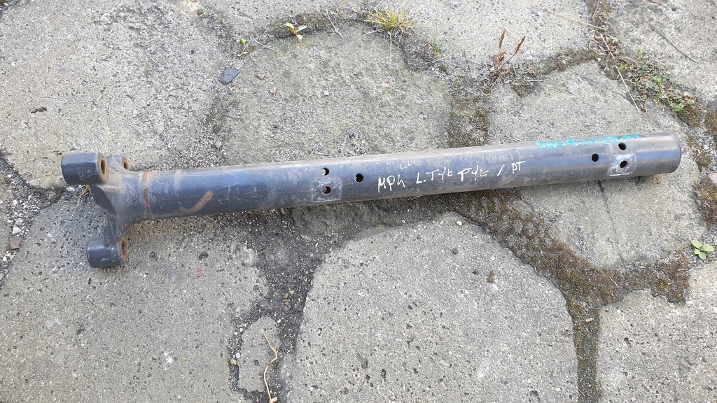 фото №1, Actros mp4 кронштейн кронштейн кронштейн крыла задняя