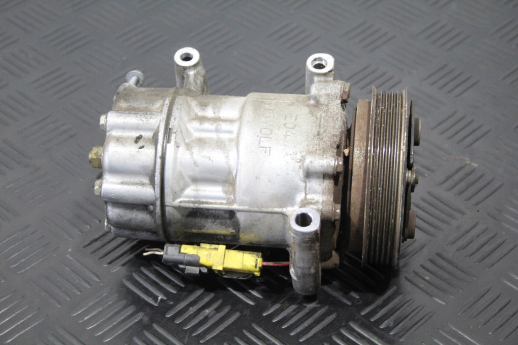 Купить Насос компрессор кондиционера mini countryman r60 n47 c16a 9213175