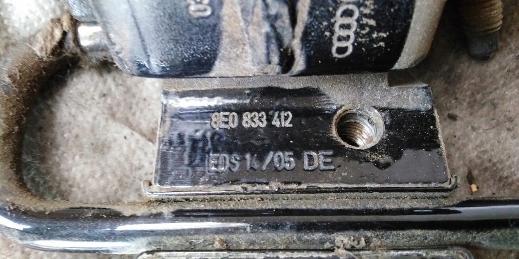 фото №4, Audi a4 b7 b6 петля петлі двері задня lz9y 05r