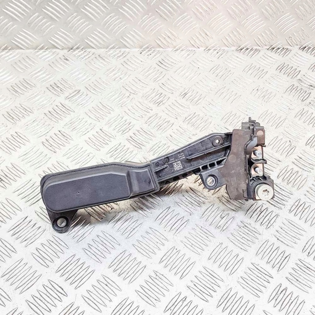 фото №1, Bmw 7 g11 g12 2018 реле управляющий током