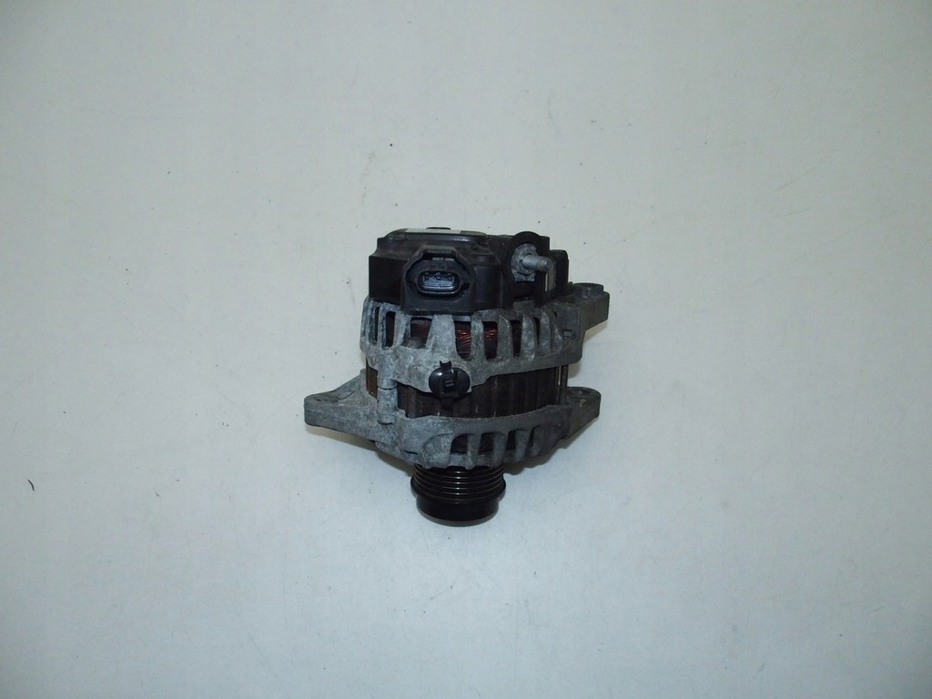 фото №1, Hyundai ix20 i30 ii 1.4 генератор 37300-2b700 3 контакти