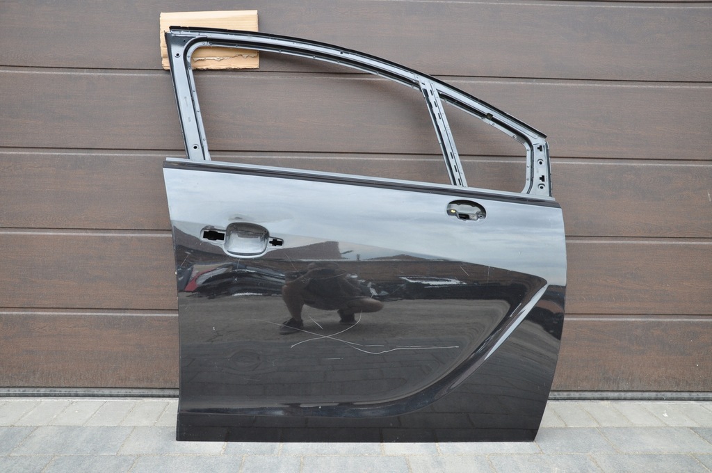 фото №1, Opel meriva b дверь правое перед передние