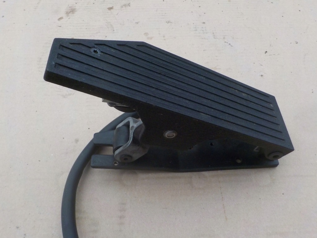 фото №8, Педаль газа renault magnum