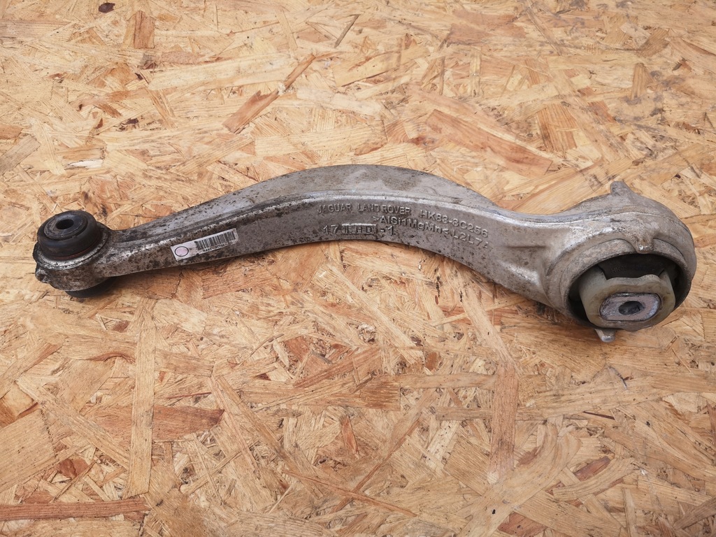 фото №1, F pace velar рычаг перед hk83-3c256-ad