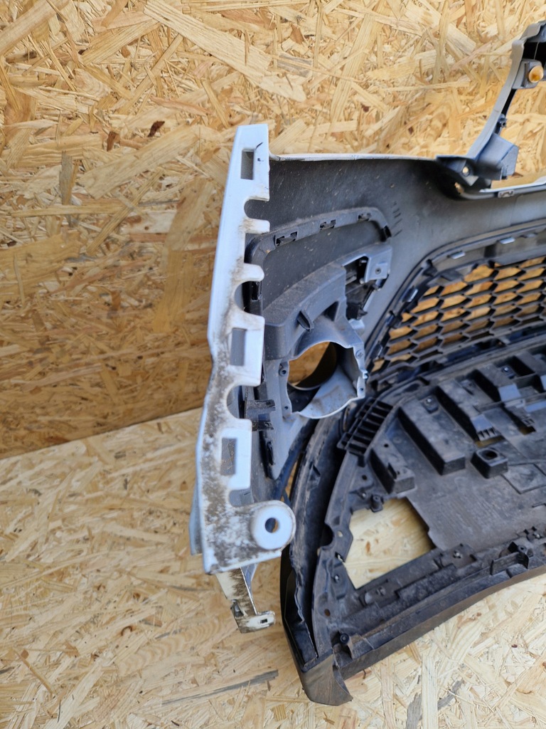 фото №8, Бампер перед dacia sandero iii + плита