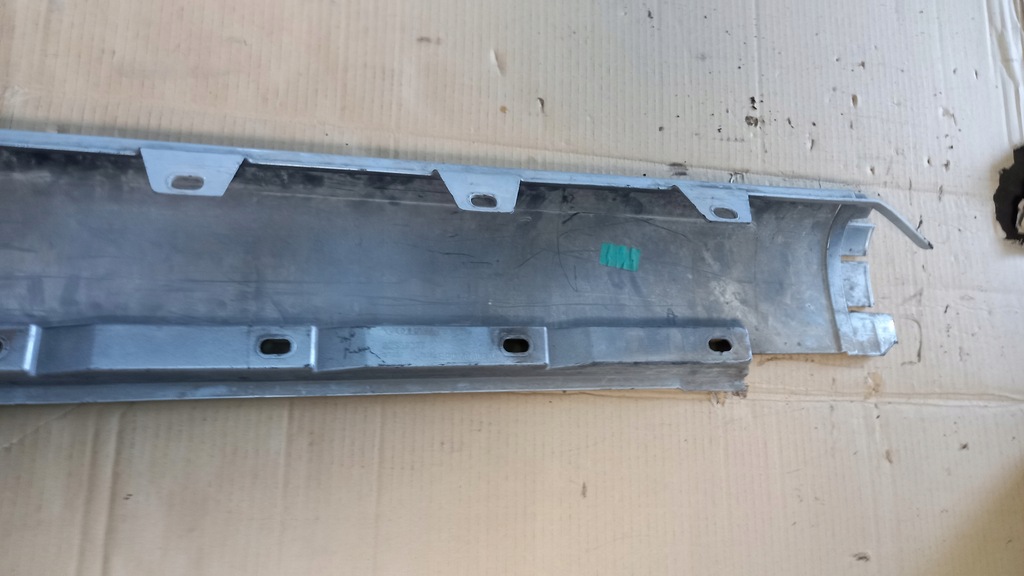 фото №11, Молдинг порог левая 30633097 volvo c70 06-12r