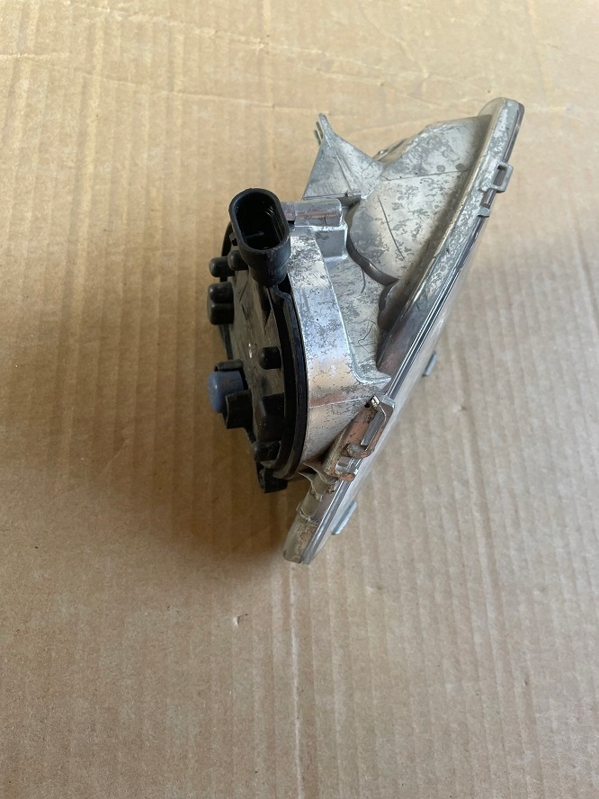 фото №3, Volvo v70 s80 противотуманная фара led drl левый led