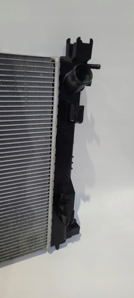 фото №3, Радиатор wody + кондиционера renault dacia oryg.
