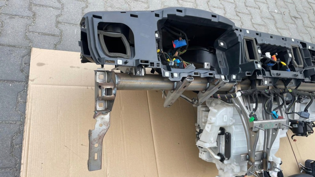 Панель  панель приладів приладова ремені подушки безпеки подушка безпеки citroen jumpy proace expert Недорого