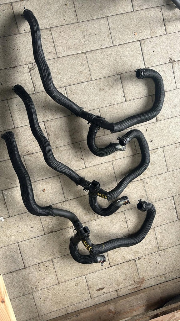 фото №1, Шланг wąż wody renault megane v e-tech 215755ms1a