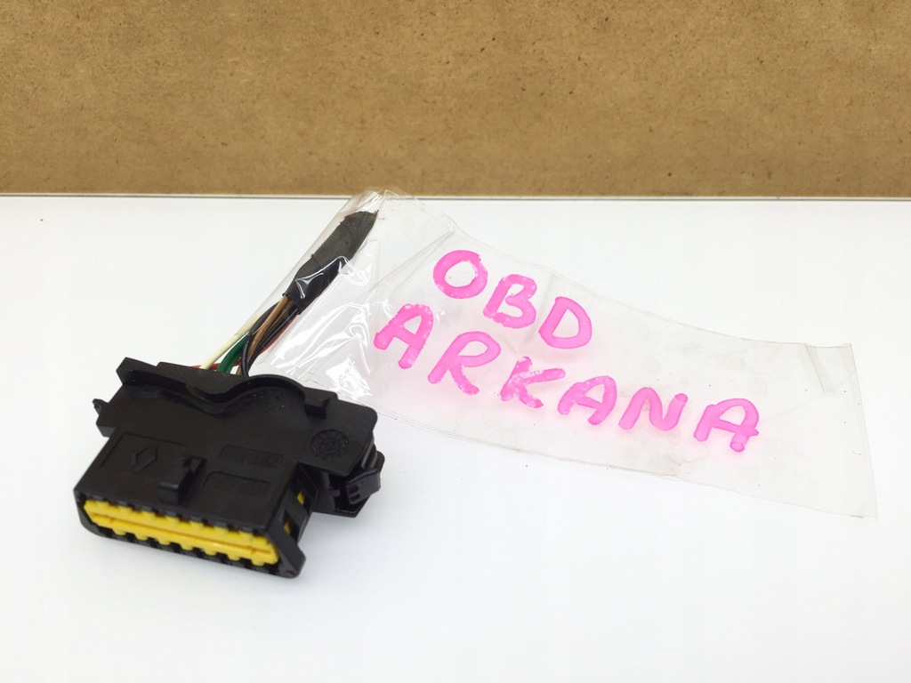 фото №1, Renault arkana разъём штекер obd