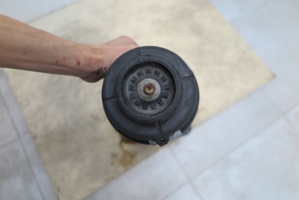 фото №6, Амортизаторна стійка поворотний кулак lancia delta 3 iii правий передній