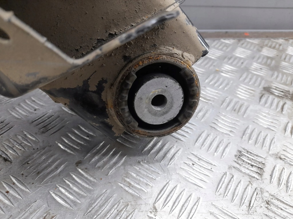 фото №16, Dodge challenger задний балка задние