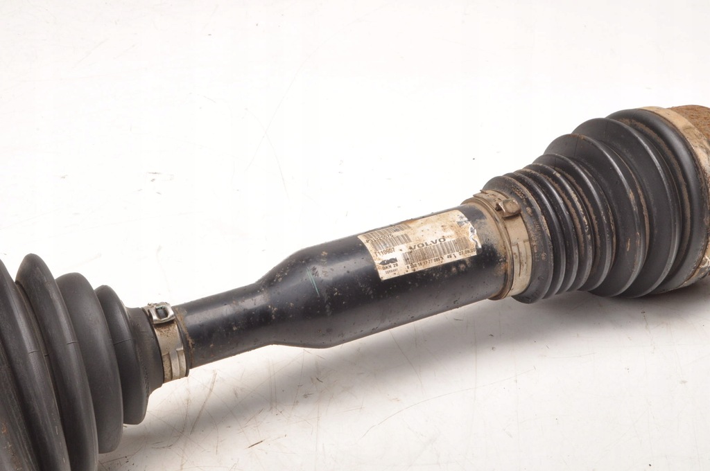 фото №2, Volvo xc70 ii приводной вал левая короткий 31325575