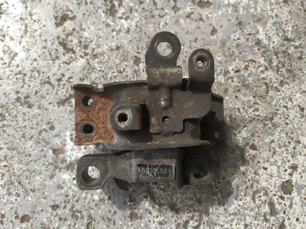 фото №1, Подушка двигателя alfa romeo 159 2.4 jtdm