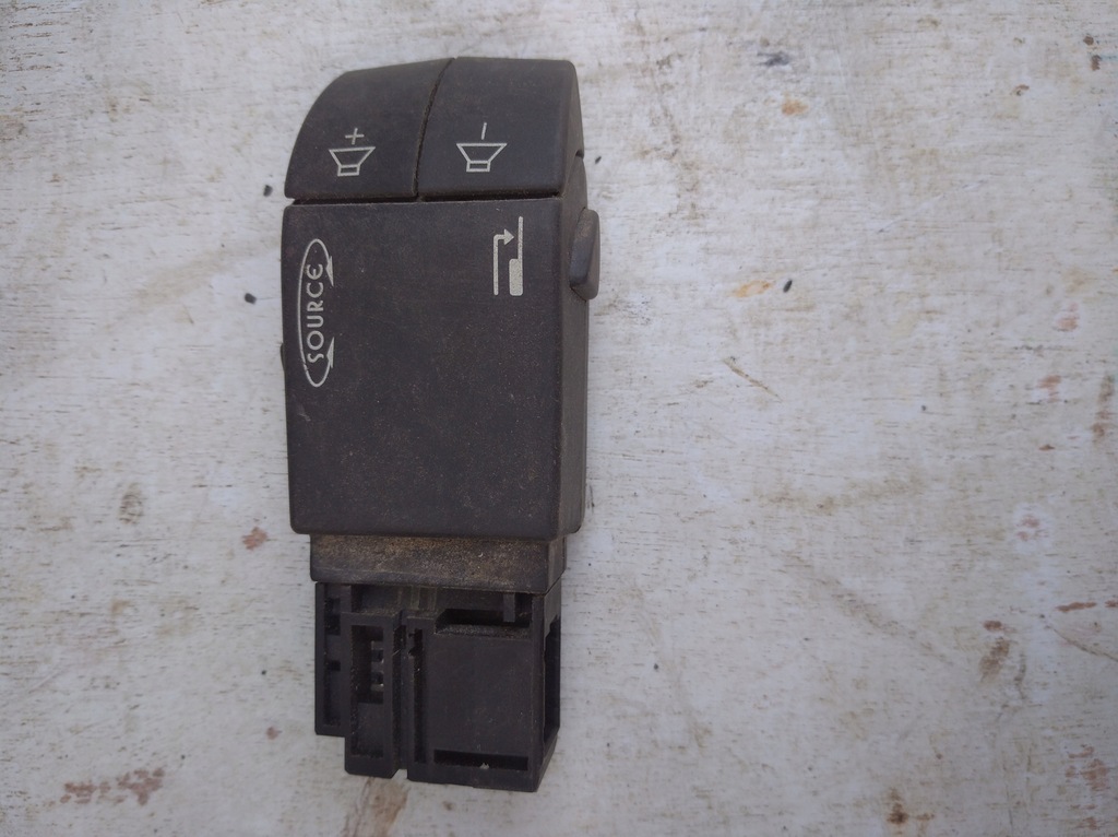 фото №1, Переключатель управление радио 344732013 renault