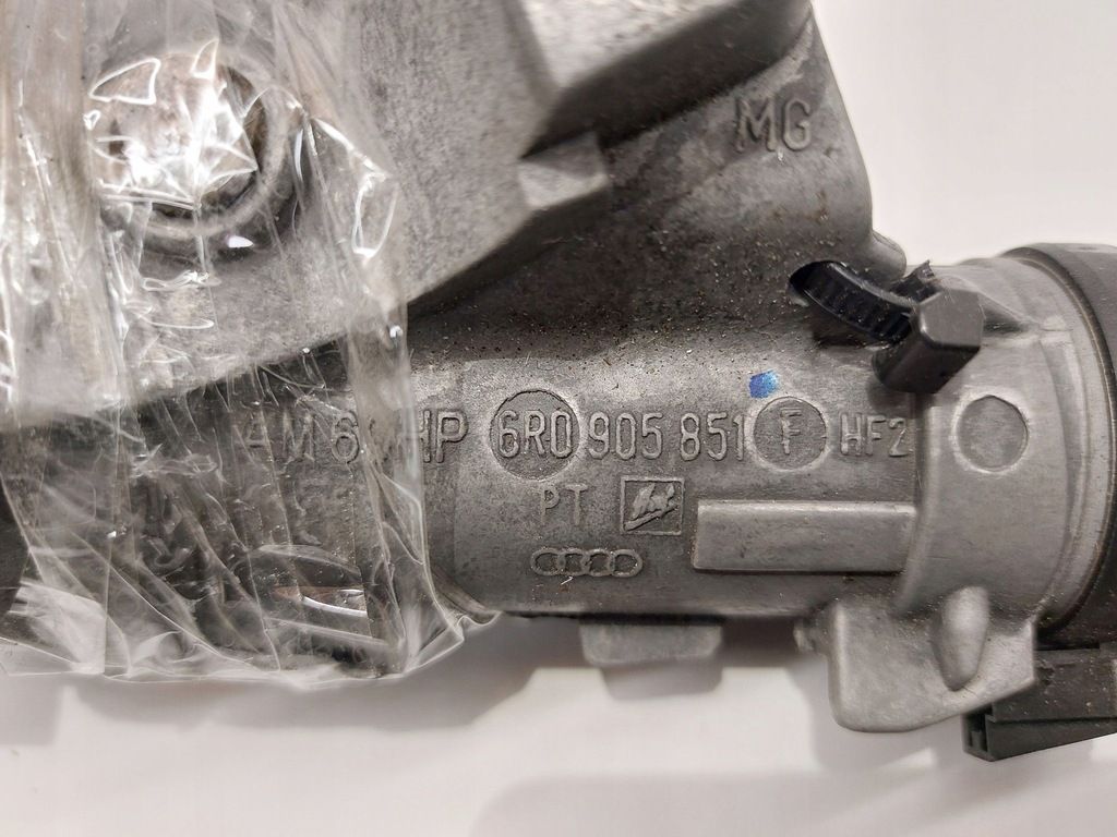 фото №10, Volkswagen transporter - caravelle t5 2012 замок зажигания