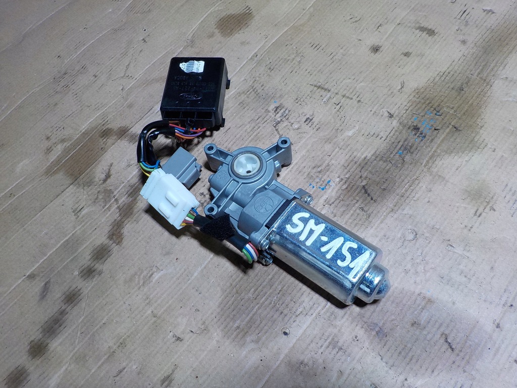 фото №1, S-max моторчик люк 2011rok