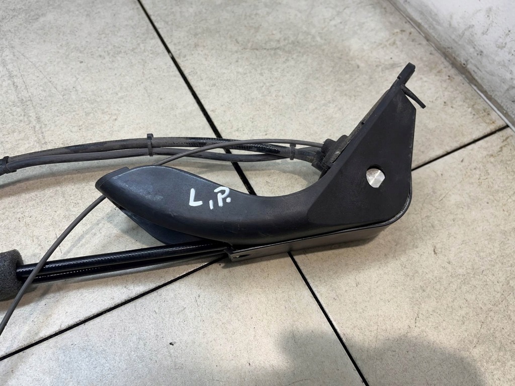 фото №10, Механизм дверь раздвижных левый перед peugeot 1007 1.4 16v 9680508180-01