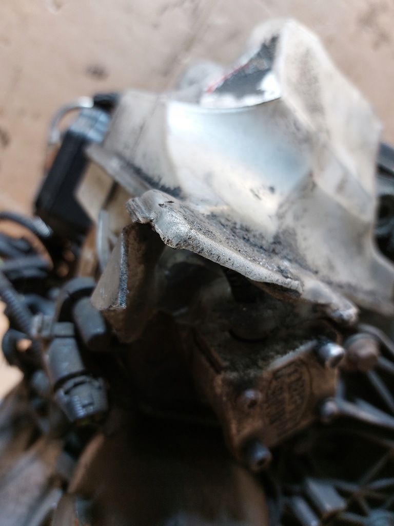 фото №16, Коробка передач передач механічна 20dr15 citroen c5 x7 1.6hdi