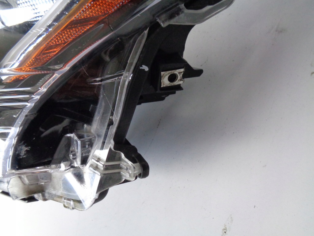 фото №3, Лампа ліва фара toyota prius 16- full led