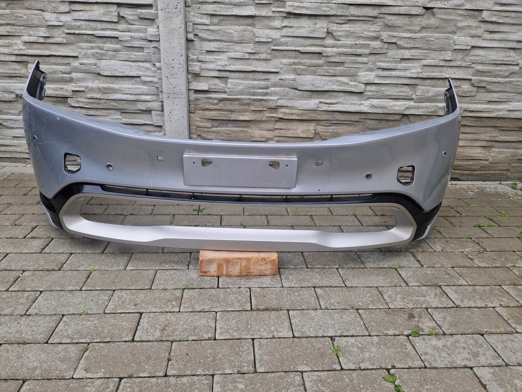 Купити Бампер toyota prius v 2023 - prest-01