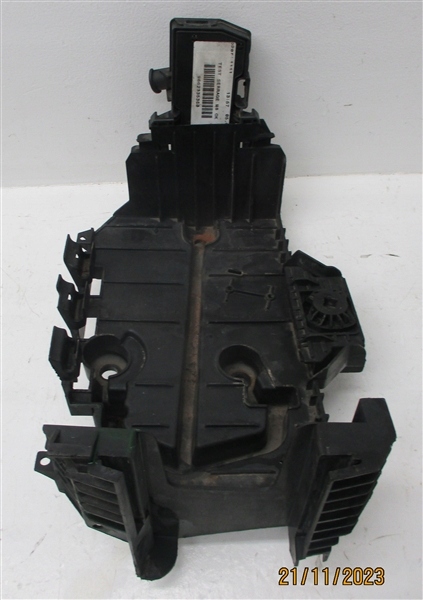 Основание аккумулятор кронштейн citroen c5 3 x7 2.2 hdi 9663123380 Недорого