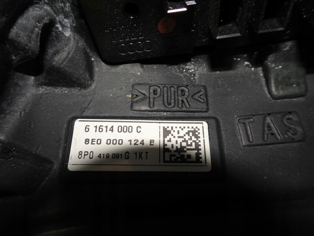 фото №6, Audi a3 8p воздуховод кожа 8e0000124b