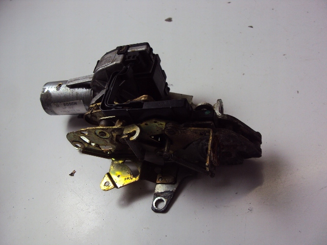 фото №4, Замок крышки задняя mercedes e-klasa w210