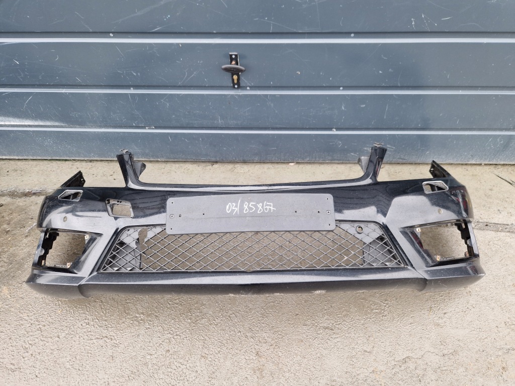 Купить Mercedes c-klasa w204 рестайлинг  amg бампер перед