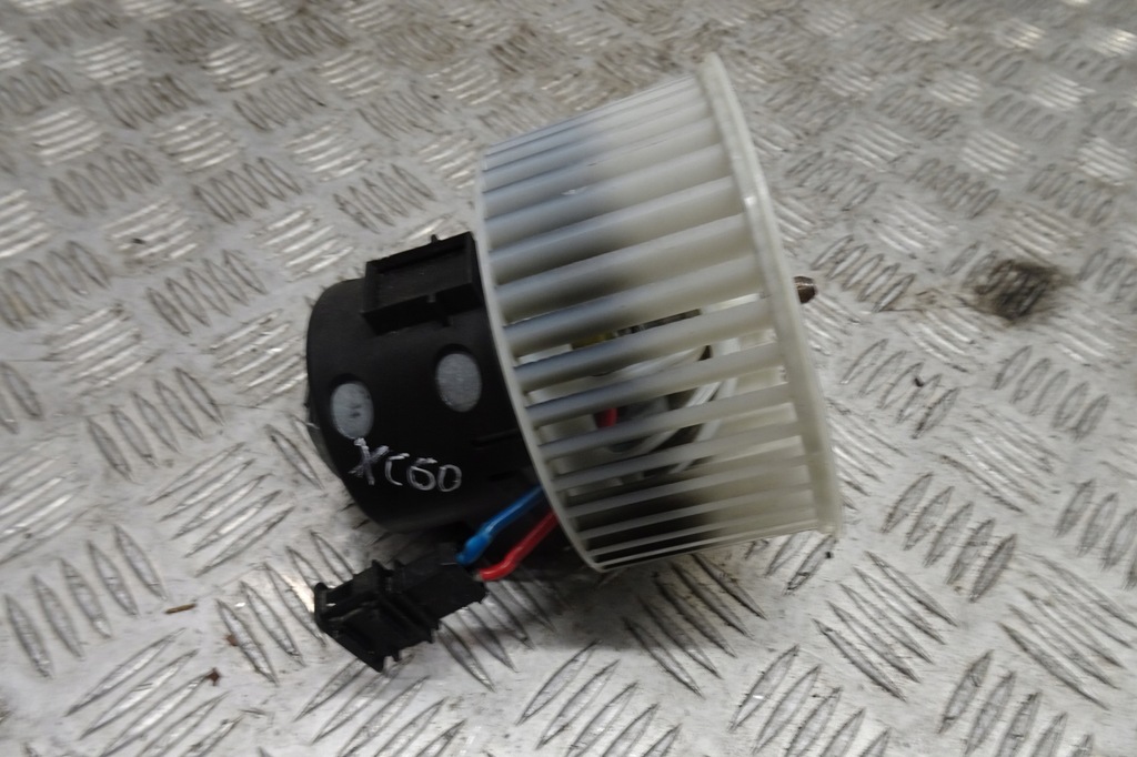 фото №1, Volvo xc60 повітродувка обігрівача вентилятор eu 15-