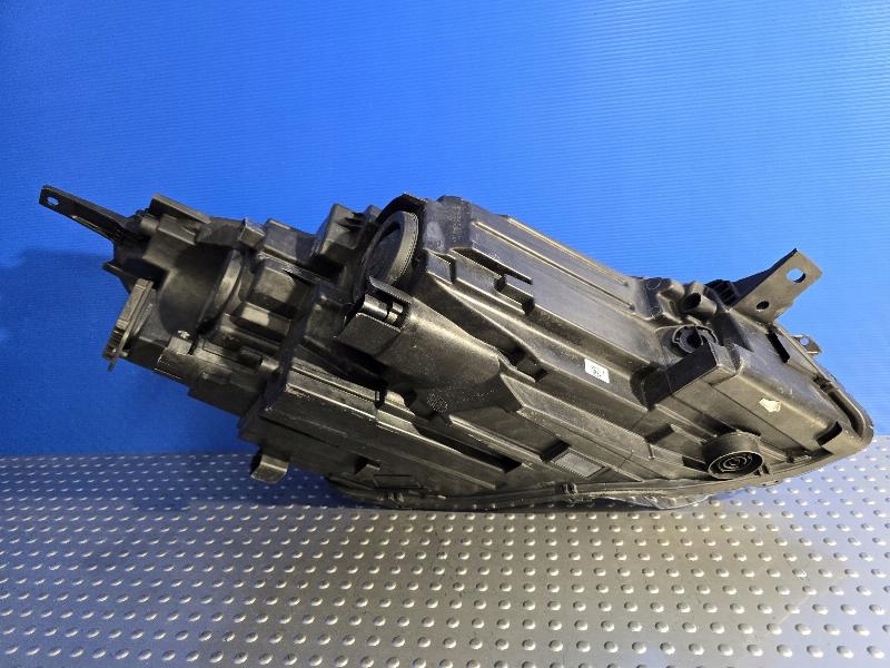 Ford kuga mk3 лінза led lv4b-13e015-ca фара передня перед ліва Зі Шроту