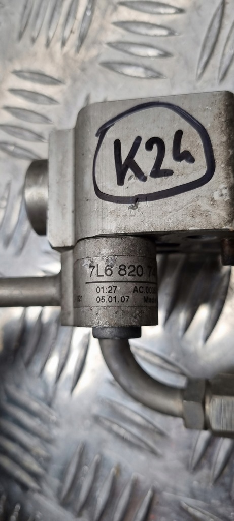 фото №9, Audi q7 4l шланг кондиционера 7l6820741b