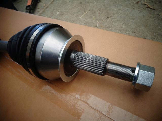 фото №3, Nissan navara d40 pathfinder r51 приводной вал передняя