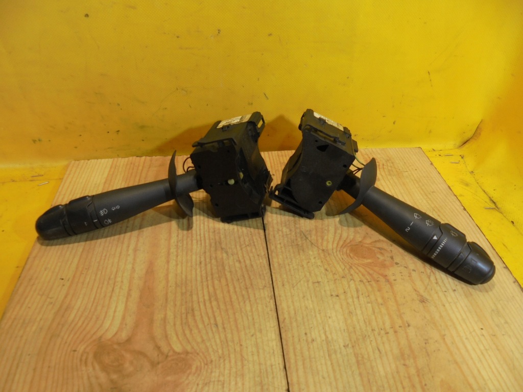 фото №1, Перемикач світла renault laguna ii 8200328895