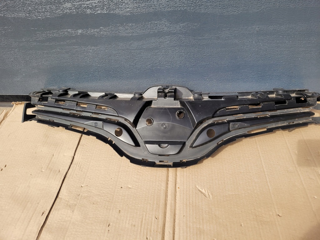 фото №1, Renault kangoo ii решётка радиатора решётка радиатора усилитель