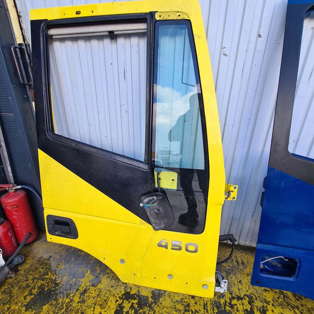 фото №9, Iveco stralis hi-way 6 двері праве ліва