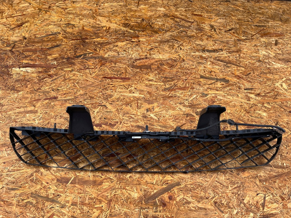 фото №1, Направляющая бампера задняя абсорбер peugeot 5008