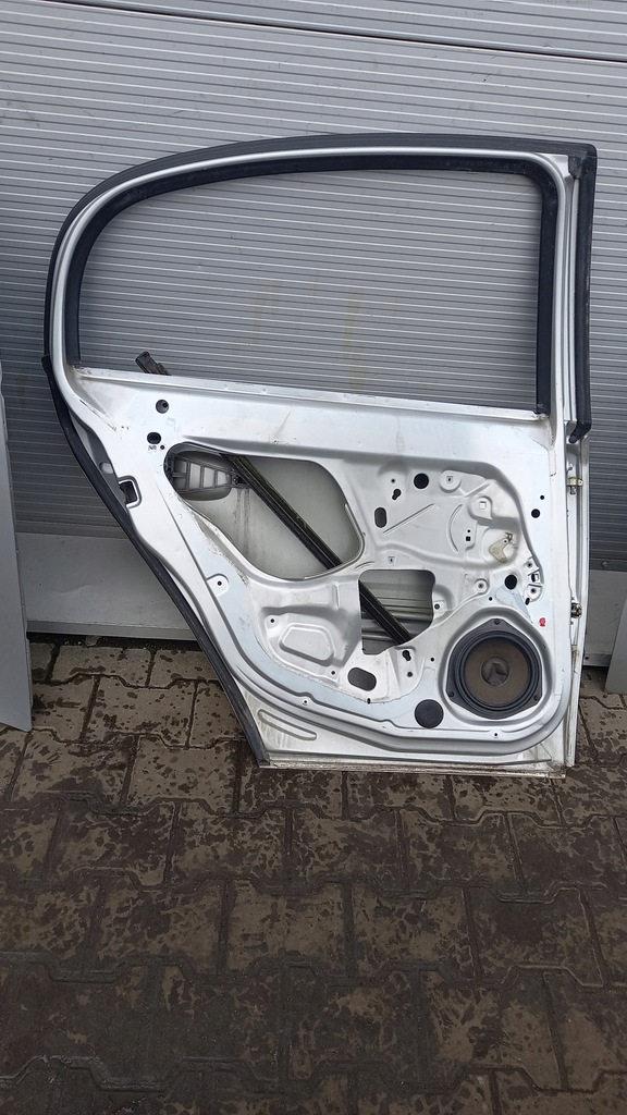 фото №5, Двері ліва задня opel vectra 2.2dtl 02r sedan