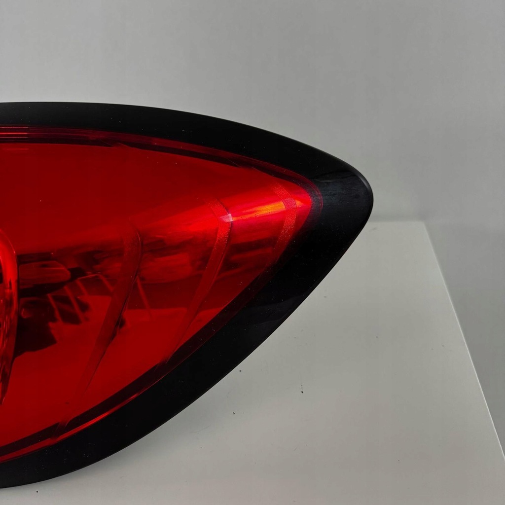 фото №4, Лампа правий задня права задня renault captur 265509762r