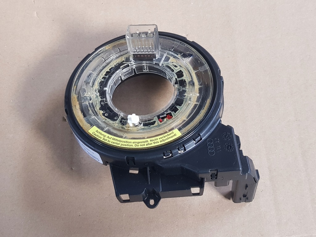 фото №1, Стрічка подушка безпеки / audi a4 b8 - a5 8t - q5 8r / - 8k0953568f - sprawdzona